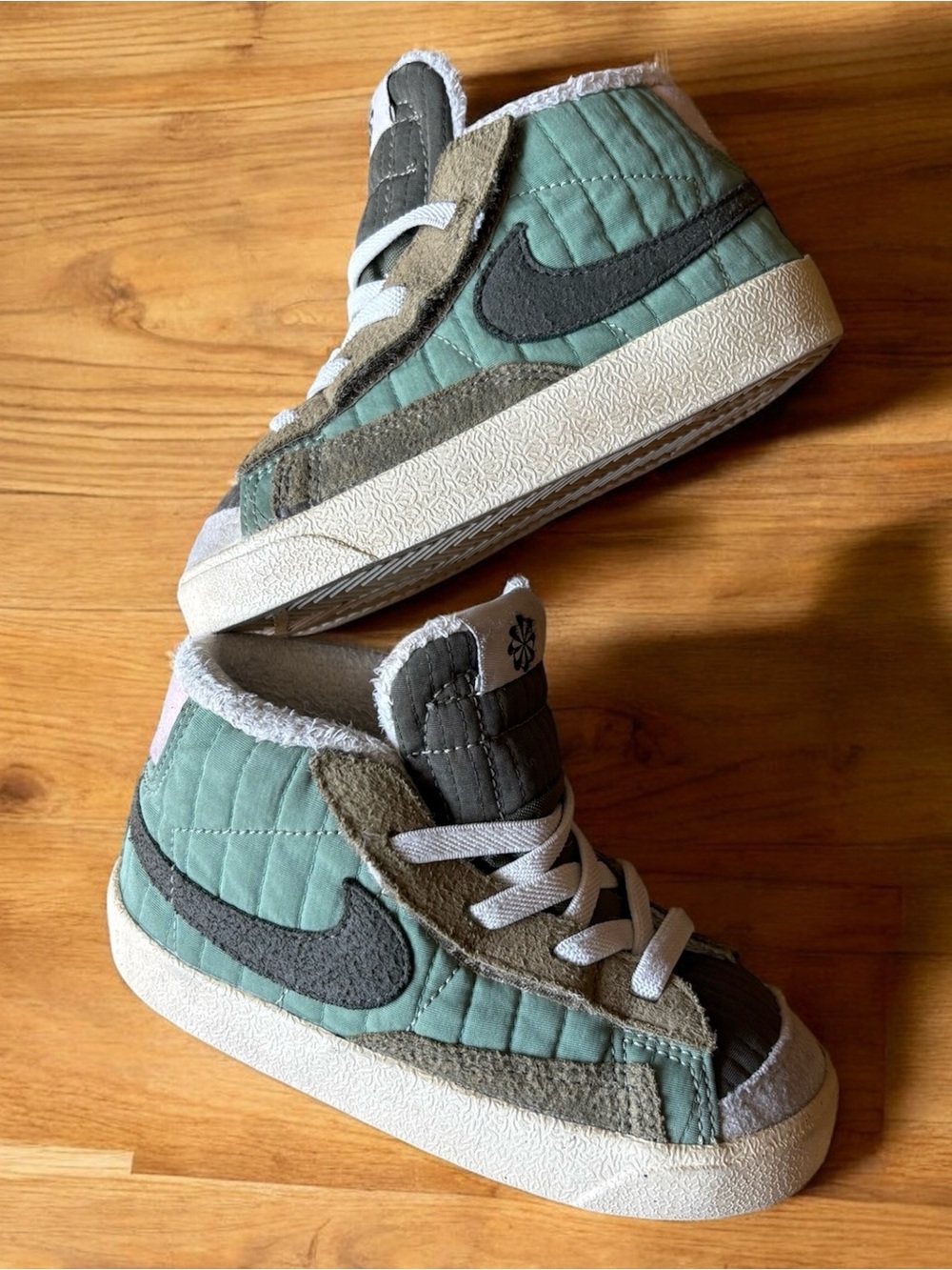 Nike Blazer Mid '77 Toddler Size 8 Sneaker